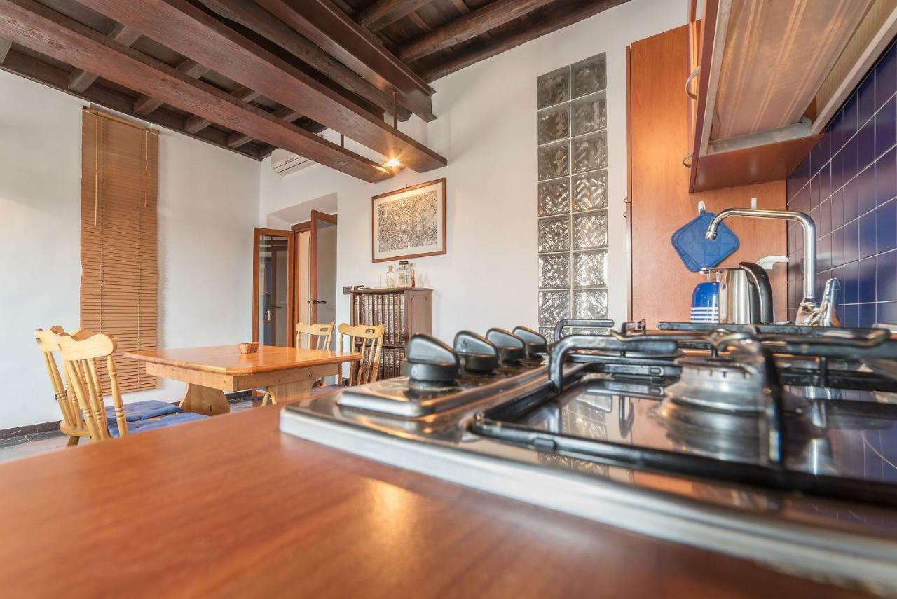 Colosseo & San Clemente Cozy Flat Roma Dış mekan fotoğraf